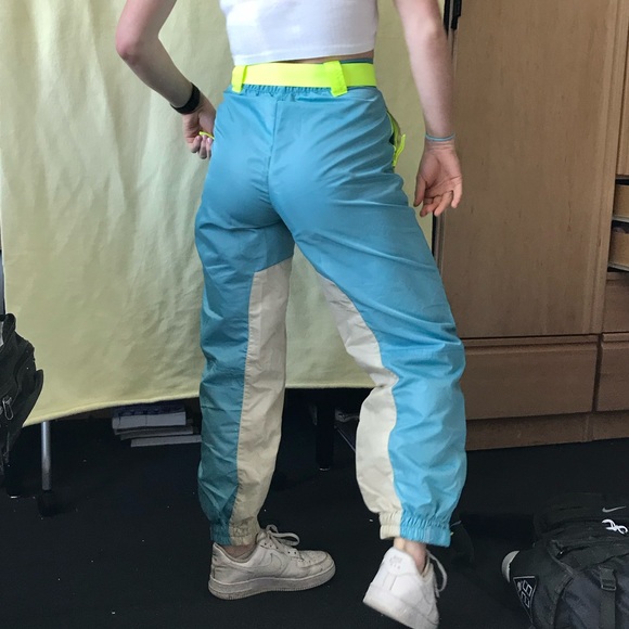 NWOT Urban outfitters pants - Picture 3 of 5